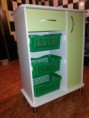 Mueble microondas con canasto verdulero mas cajón